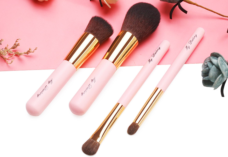 Portable Mini Pink Makeup Brushes